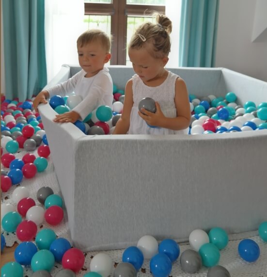 Velinda Soft Jersey Ball Pit with 1200 Balls - 110x110cm - Baby & Kids Play Gift