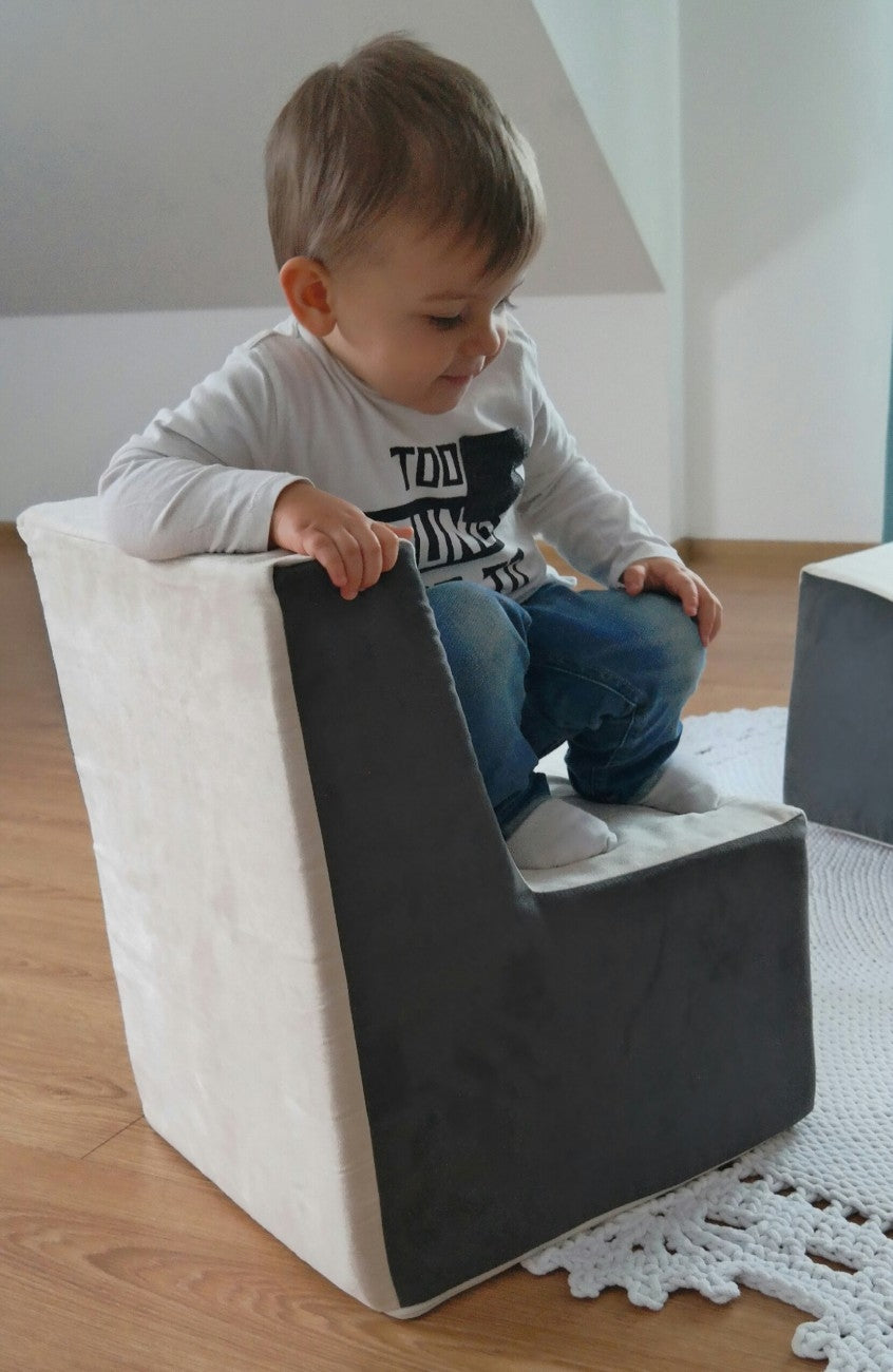 Kids Furniture Set: 2xarmchair + Sofa