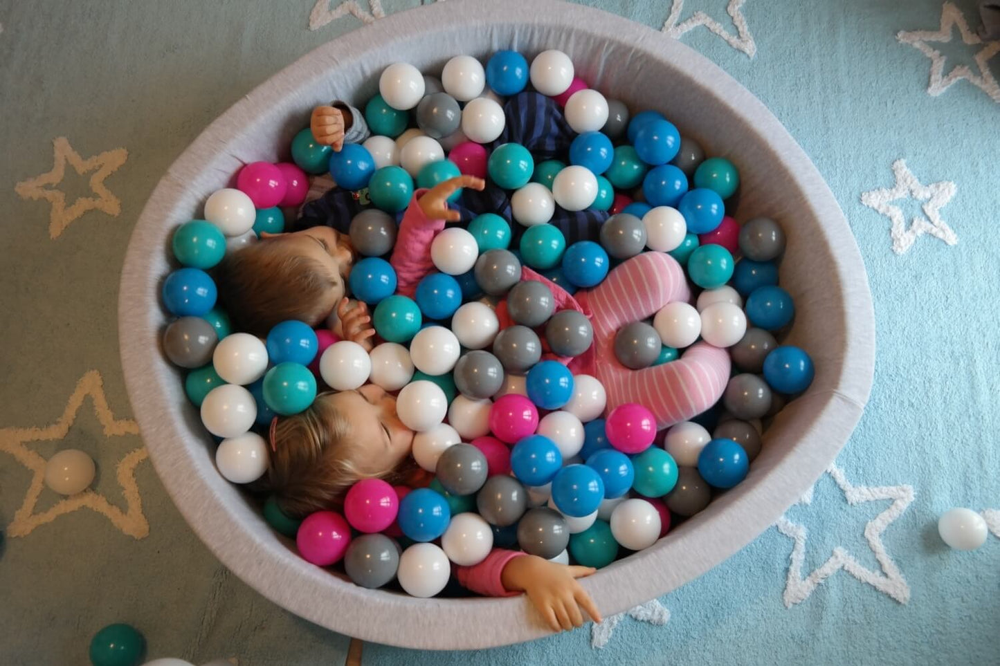 Velinda Soft Jersey Ball Pit with 300 Balls - Baby & Kids Play Gift - 80cm